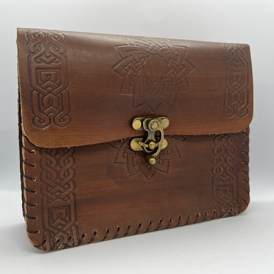 Geometric handbag made of natural leather